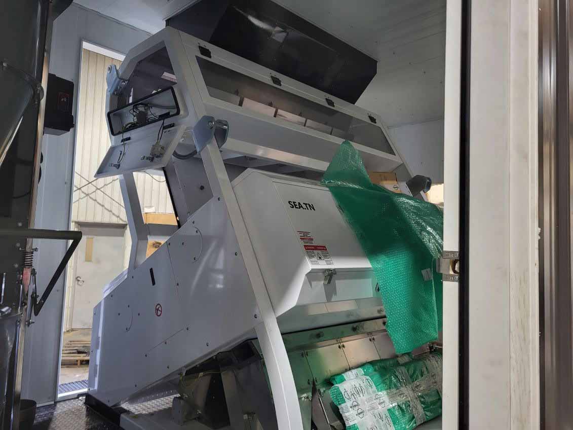 Close up of the SEA TN color sorter inside the trailer